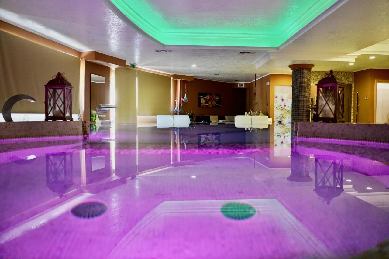 Hotel Roscianum Welness Spa 罗萨诺 外观 照片